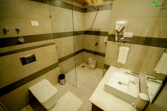 Imagen general del Hotel Abhilashi Residency and Spa Manali. Foto 4