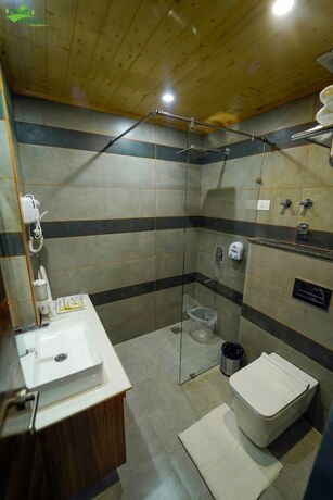 Imagen general del Hotel Abhilashi Residency and Spa Manali. Foto 5