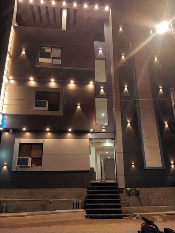 Imagen general del Hotel Abhinandan, Faizabad. Foto 1
