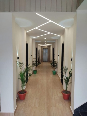 Imagen de los interiores del Hotel Abhinandan, Faizabad. Foto 12