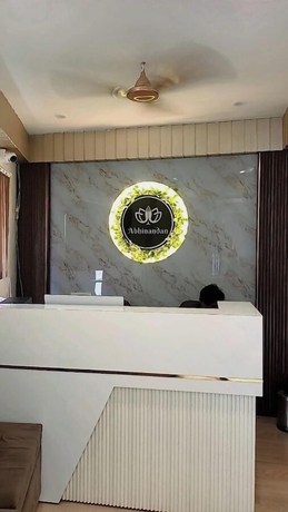 Imagen de los interiores del Hotel Abhinandan, Faizabad. Foto 15
