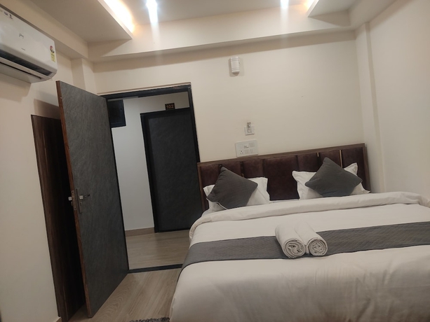 Imagen de la habitación del Hotel Abhinandan, Faizabad. Foto 11