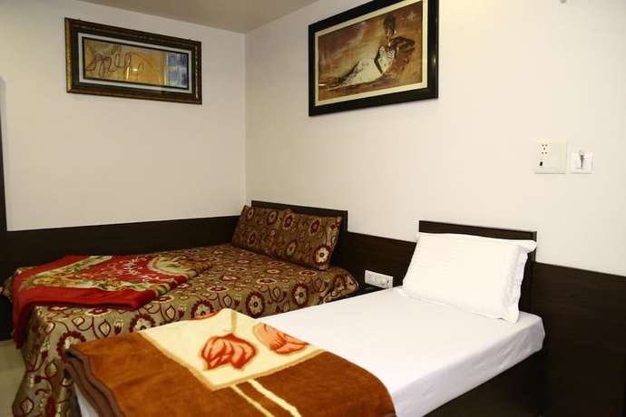 Imagen de la habitación del Hotel Abhinandan Inn Jaipur. Foto 13