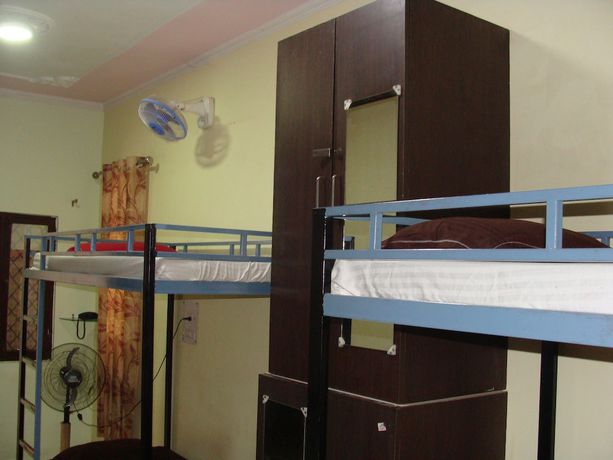 Imagen de la habitación del Hotel Abhinandan grand. Foto 8