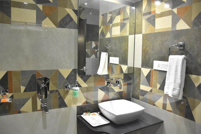 Imagen general del Hotel Abhinav International. Foto 1