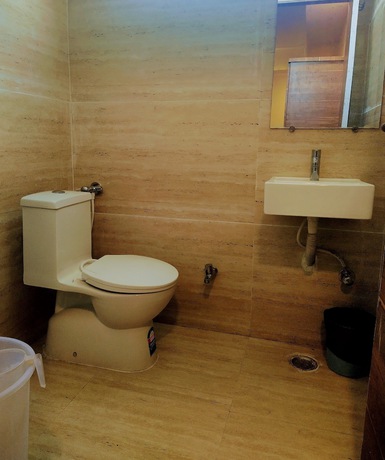 Imagen de la habitación del Hotel Abhinav Royal. Foto 5