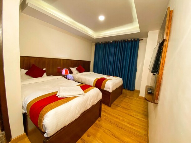 Imagen de la habitación del Hotel Abi International. Foto 18