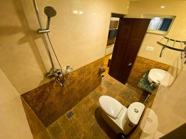 Imagen general del Hotel Abi International. Foto 11