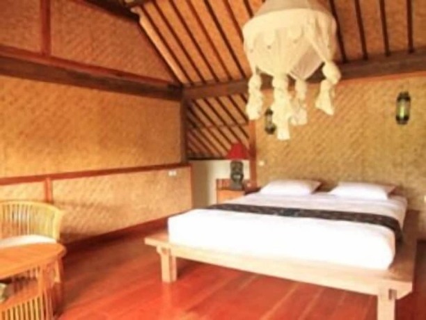 Imagen de la habitación del Hotel Abian Ayu Villa. Foto 12