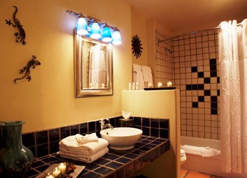 Imagen de la habitación del Hotel Abiquiu Inn. Foto 13