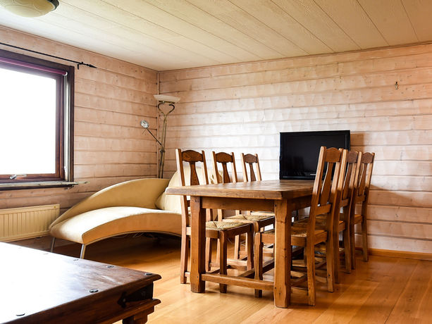 Imagen de los exteriores del Hotel Abisko Guesthouse and Activities. Foto 12