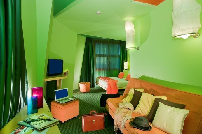 Imagen de los interiores del Hotel Abitart. Foto 9