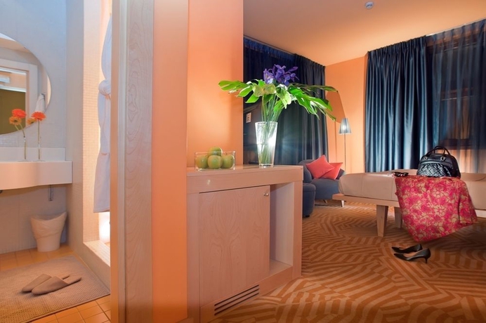 Imagen de la habitación del Hotel Abitart. Foto 7