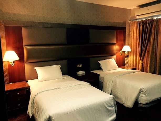 Imagen de la habitación del Hotel Abjad Crown. Foto 3