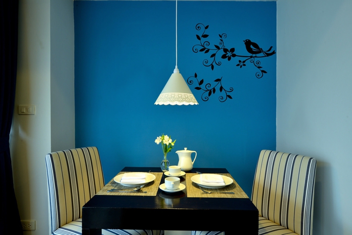 Imagen del bar/restaurante del Hotel Abloom Exclusive Serviced Apartments. Foto 2