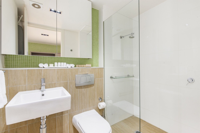 Imagen de la habitación del Hotel Abode Gungahlin. Foto 9