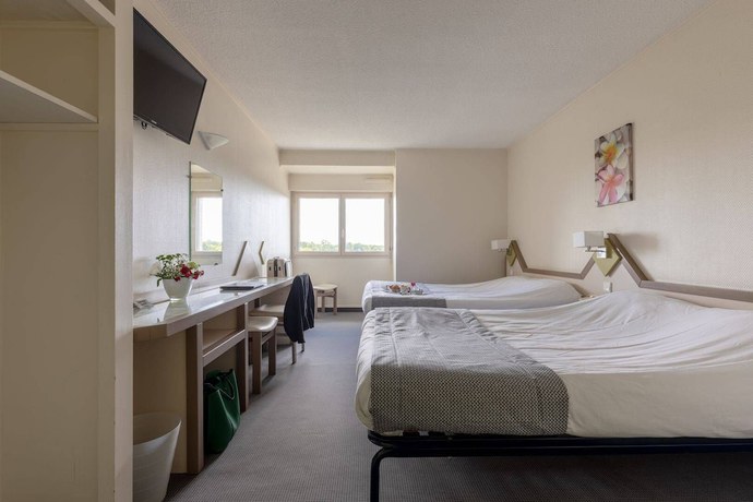 Imagen de la habitación del Hotel Abor. Foto 5