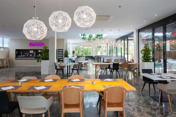 Imagen del bar/restaurante del Hotel Abora Catarina By Lopesan Hotels. Foto 8