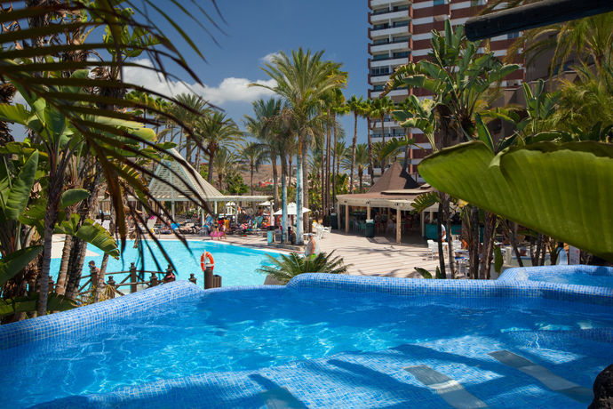 Imagen de la piscina del Hotel Abora Continental By Lopesan Hotels. Foto 25