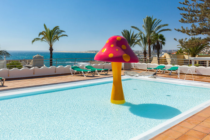 Imagen de la piscina del Hotel Abora Interclub Atlantic By Lopesan Hotels - All Inclusive. Foto 42