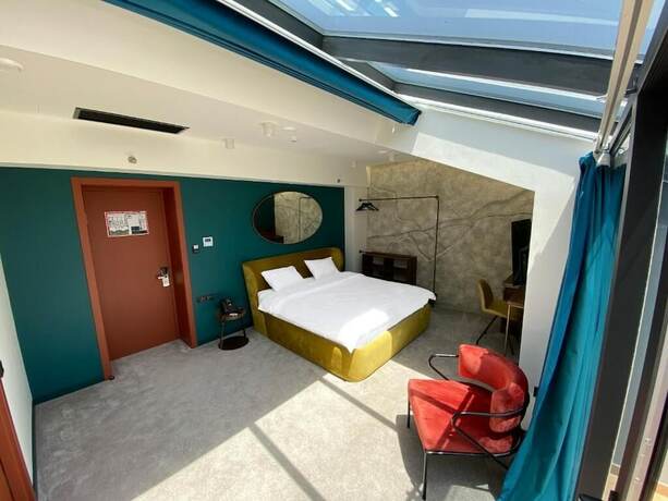 Imagen de la habitación del Hotel About Sololaki. Foto 15
