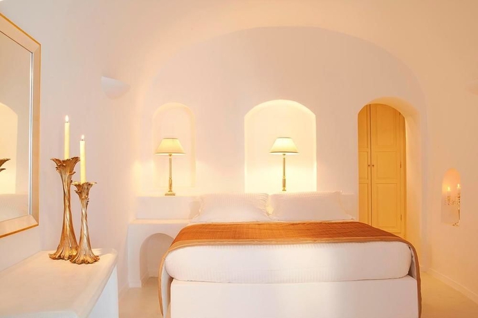 Imagen de los exteriores del Hotel Above Blue Suites. Foto 11