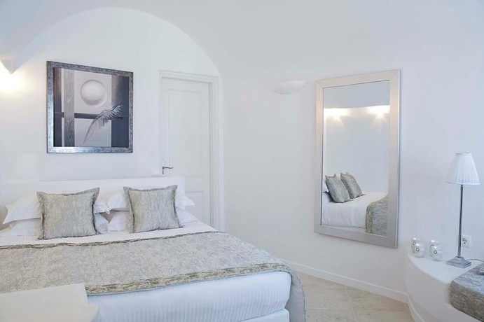 Imagen de los exteriores del Hotel Above Blue Suites. Foto 13