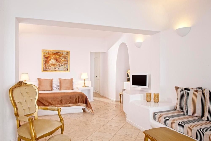 Imagen de los exteriores del Hotel Above Blue Suites. Foto 16