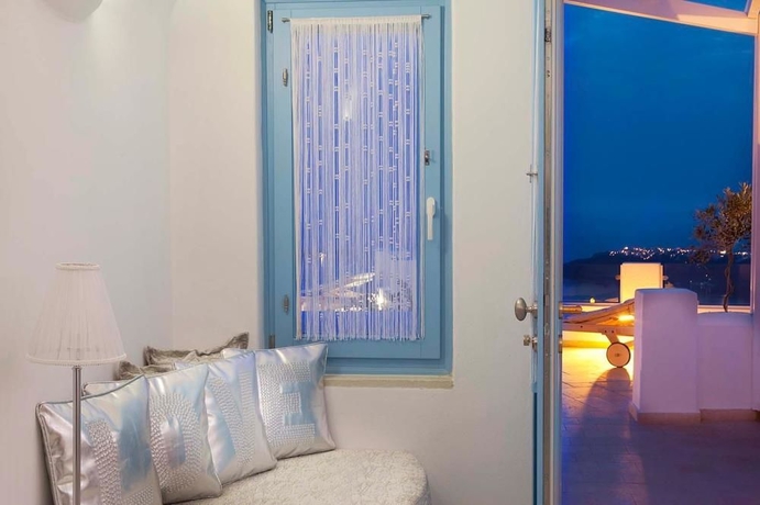 Imagen de la habitación del Hotel Above Blue Suites. Foto 8