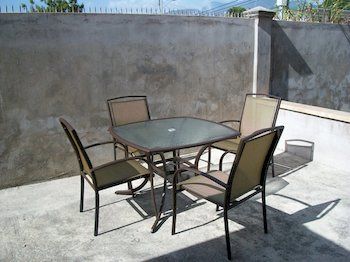 Imagen de la habitación del Hotel Abriannas Inn. Foto 3