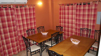 Imagen de la habitación del Hotel Abriannas Inn. Foto 5