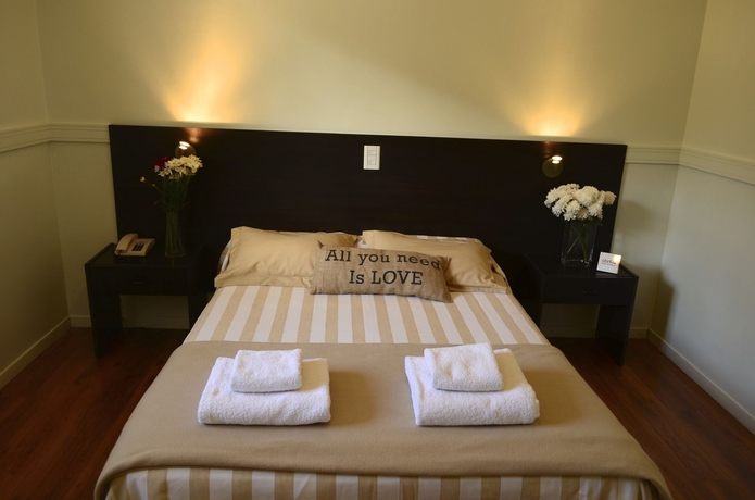 Imagen de la habitación del Hotel Abril Boutique. Foto 9