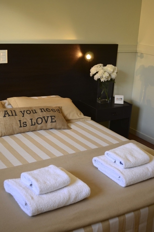 Imagen de la habitación del Hotel Abril Boutique. Foto 13