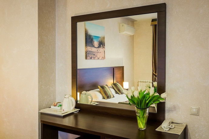 Imagen de la habitación del Hotel Abris. Foto 7