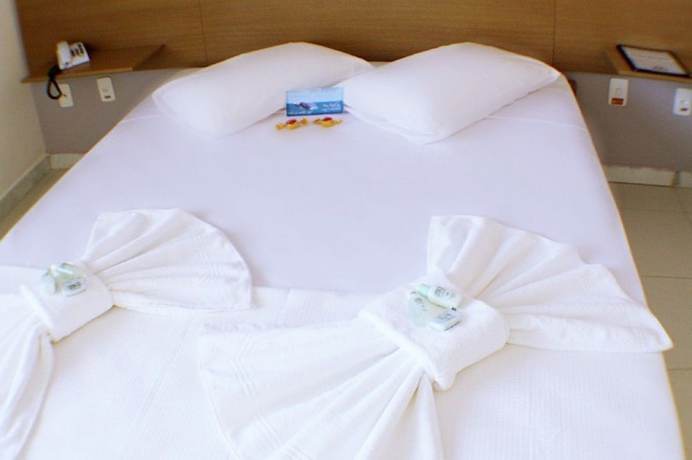 Imagen de la habitación del Hotel Abrolhos. Foto 5