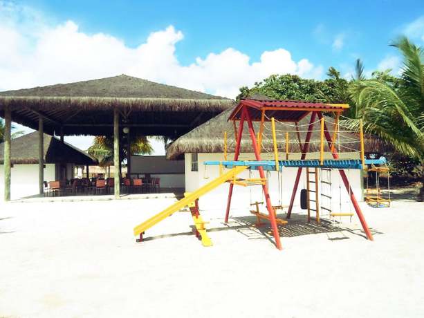 Imagen de los exteriores del Hotel Abrolhos. Foto 16