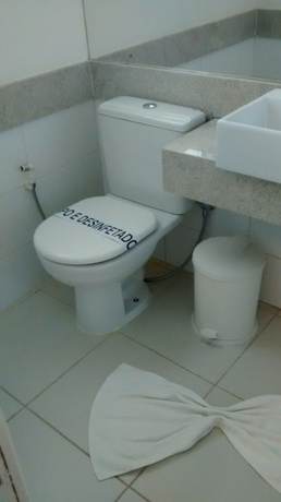 Imagen de la habitación del Hotel Abrolhos. Foto 10