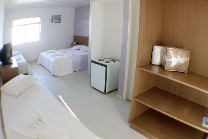Imagen de la habitación del Hotel Abrolhos. Foto 15