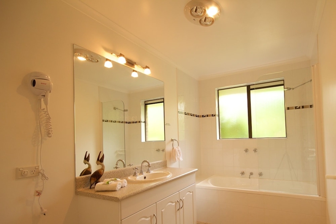 Imagen de la habitación del Hotel Abs By The Bay. Foto 19