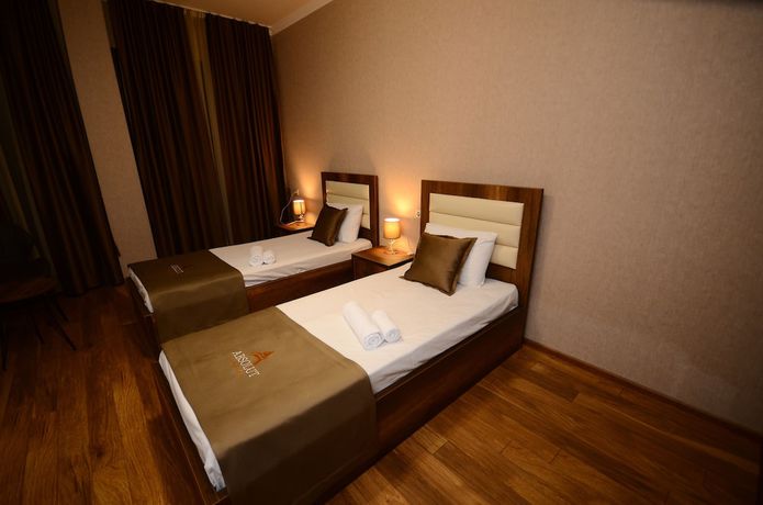 Imagen de la habitación del Hotel Absolut. Foto 17
