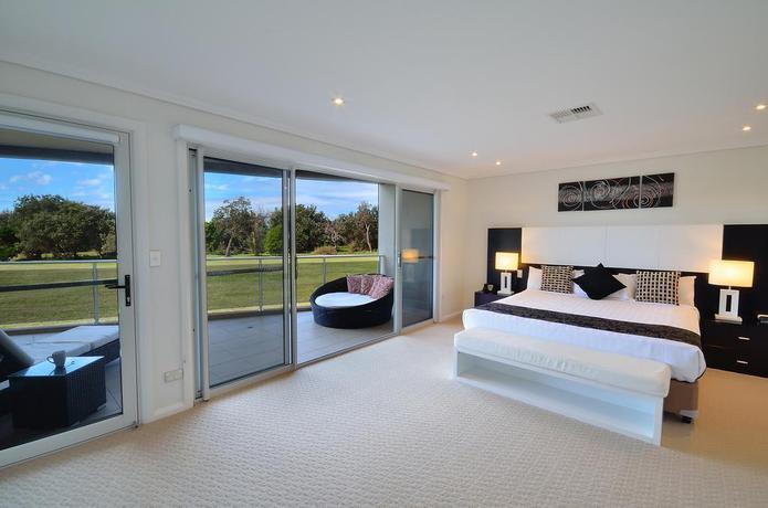 Imagen general del Hotel Absolute Beachfront Opal Cove Resort. Foto 20