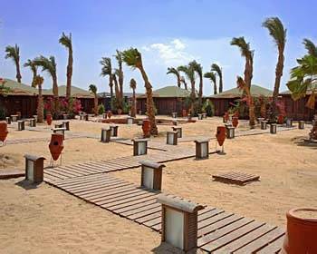Imagen de los interiores del Hotel Abu Dabbab Lodge. Foto 14