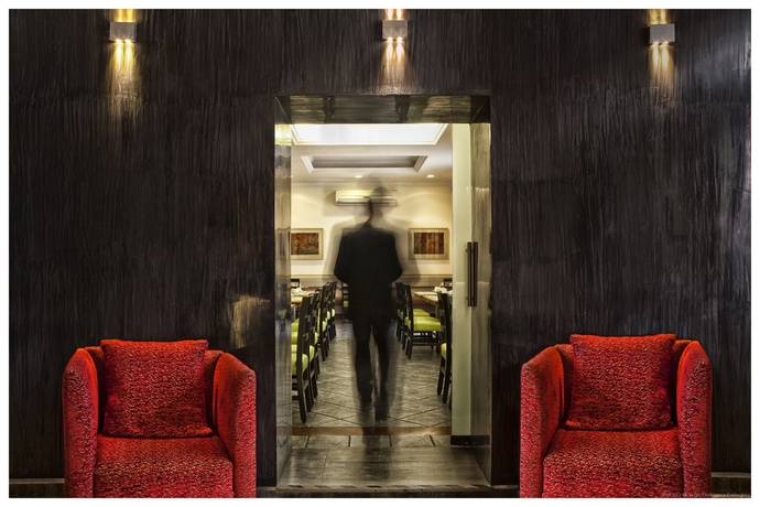 Imagen del bar/restaurante del Hotel Abu. Foto 8