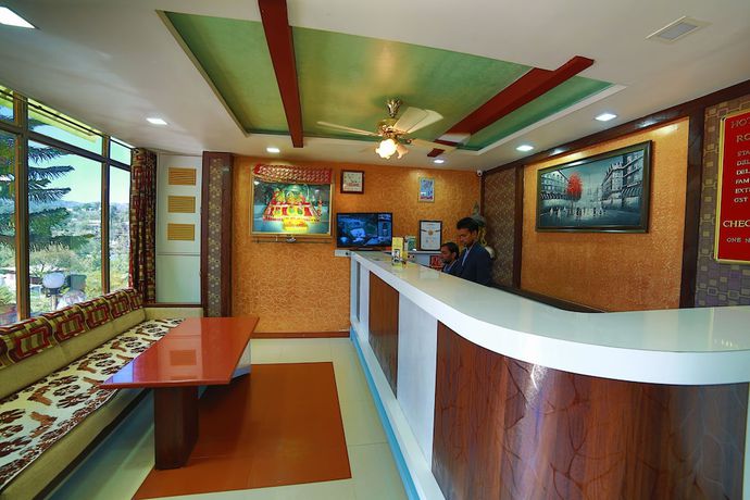 Imagen de los interiores del Hotel Abu Grand. Foto 19