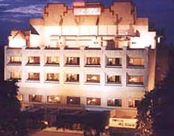 Imagen de los exteriores del Hotel Abu Palace. Foto 3