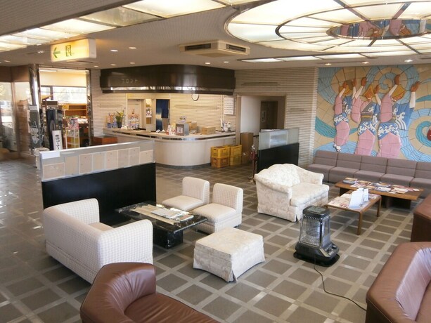 Imagen de los interiores del Hotel Aburaya Mimakan. Foto 30