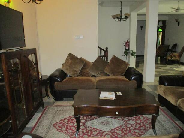 Imagen general del Hotel Abuso Inn. Foto 6