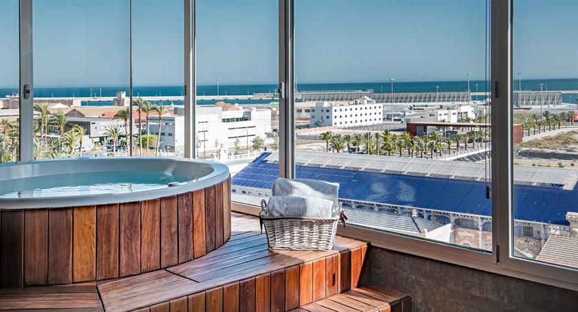 Imagen de los interiores del Hotel Ac Alicante By Marriott. Foto 12