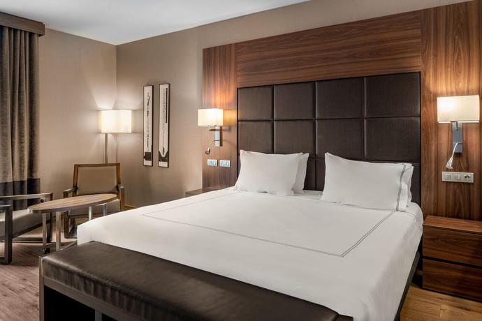 Imagen de la habitación del Hotel Ac Baqueira Ski Resort, Autograph Collection. Foto 8