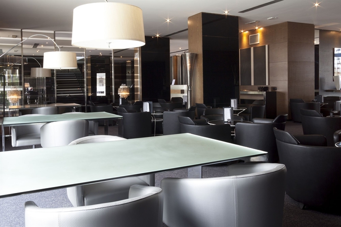 Imagen de los interiores del Hotel Ac Brescia By Marriott. Foto 7